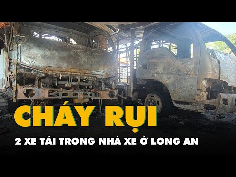 2 xe tai chay rui trong nha xe o long an