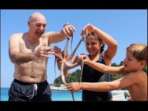 are you ready to meet the ten legged octopus that came before t