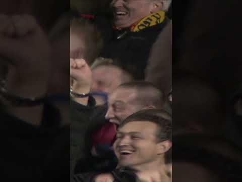 arsenal celebrate knocking real madrid out of champions league in 2006 f09fa4a9