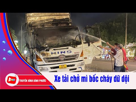 dang dung ben duong xe tai cho mi boc chay du doi bptv