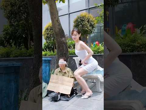 gai xinh dung mong kiem tien