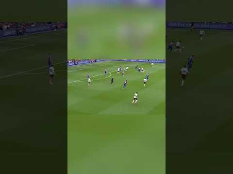 mu phai chi 100 trieu bang de co sao crystal palace