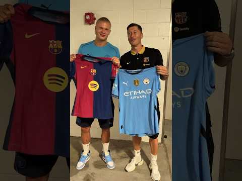world class strikers unite 9efb88fe283a3f09fa49d shorts fcbarcelona lewandowski haaland